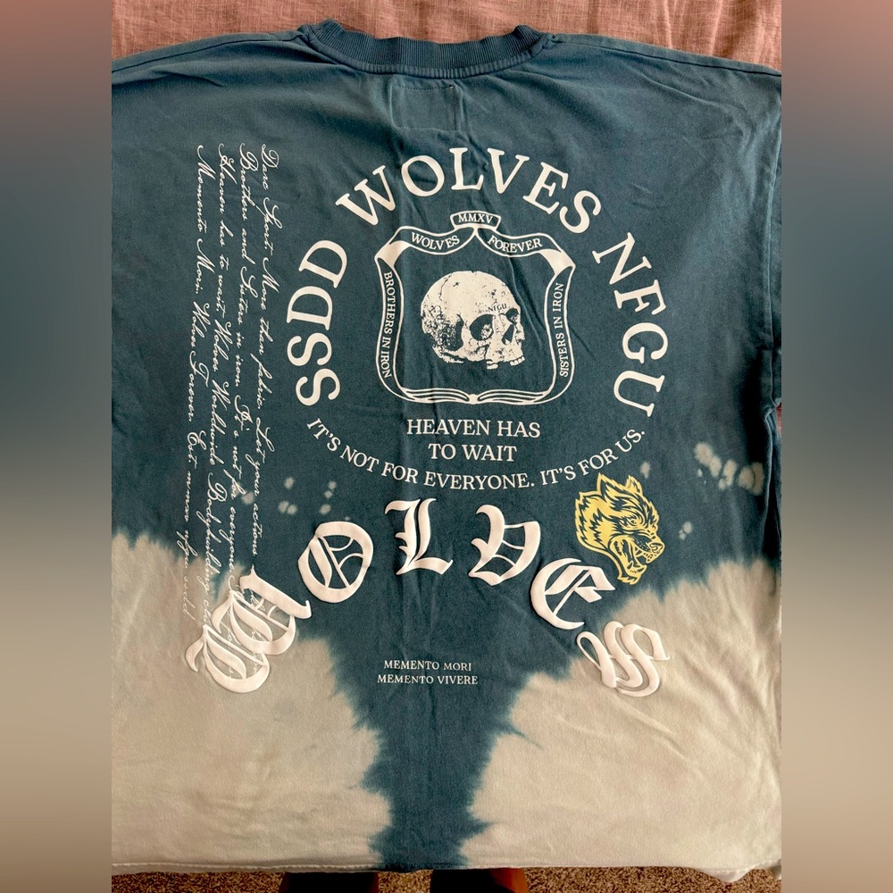 Darc Sport Memento Mori/Heaven has to wait Wolves Blue and cream